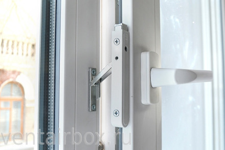 Ограничитель открывания окна MACO Multi-Vent